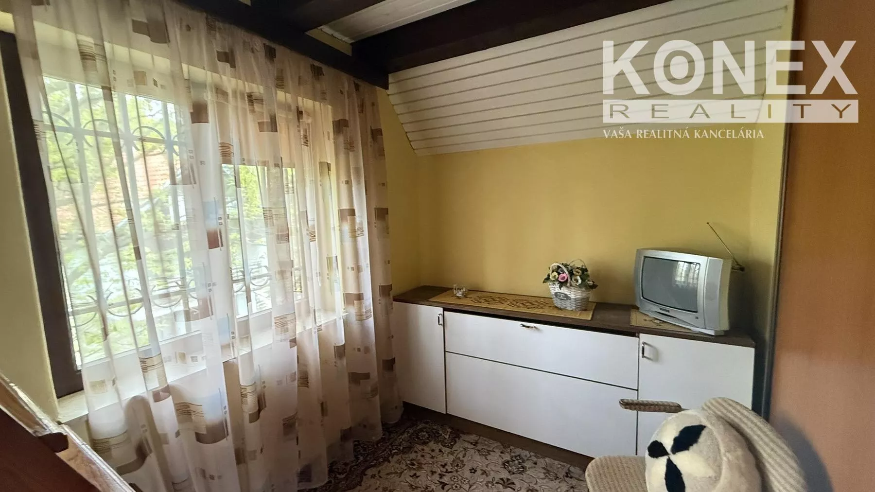 ID-3963 TROJPODLAŽNÁ MUROVANÁ CHATA NA ŠÍRAVE, 180916_11