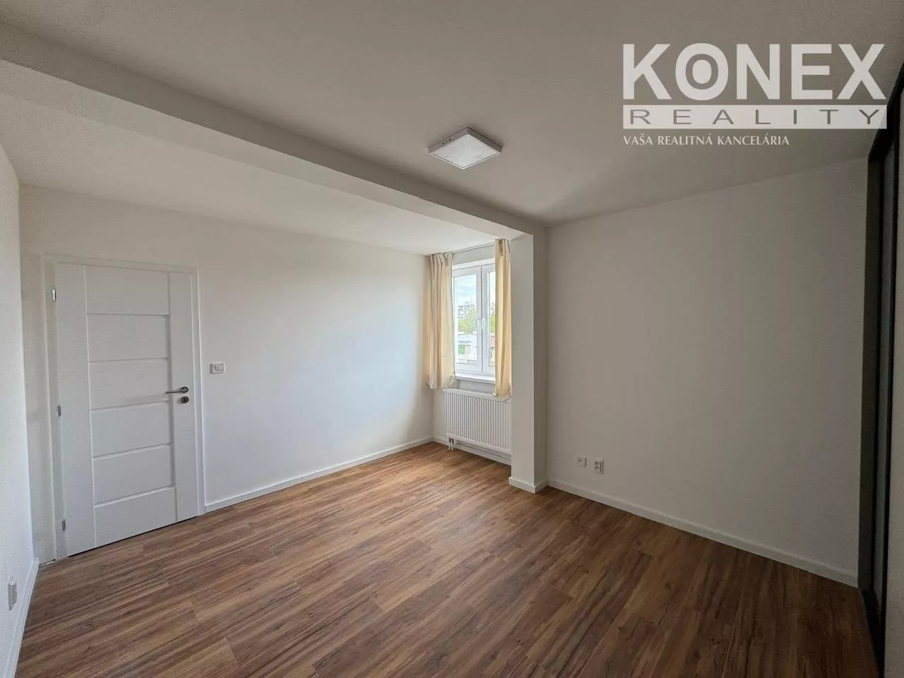 ID-3976 Moderný a kompletne dokončený 4-izbový byt v Rezidencii Slnečnica Trebišov, 180998_9