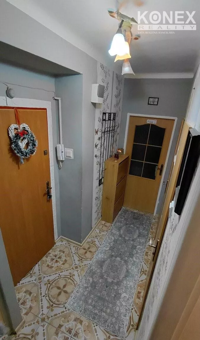 ID-4038 NA PREDAJ 2-izbový byt VEĽKÉ KAPUŠANY, 181283_7
