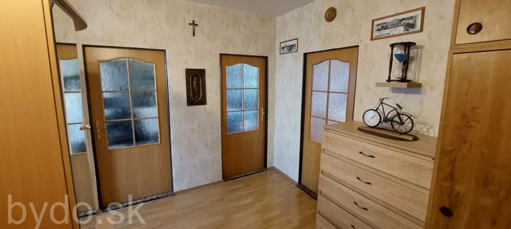 Byt na sídlisku Linčianska/Trnava, 181331_1
