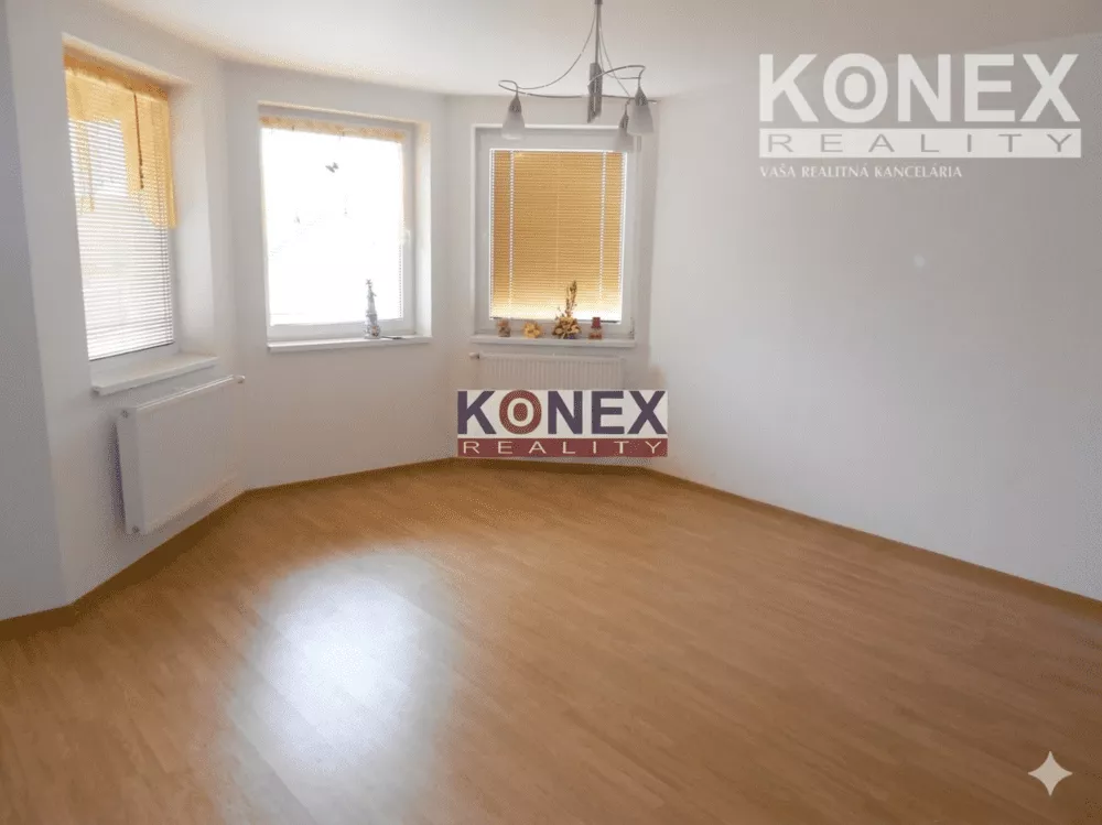 ID-4180 NA PREDAJ Veľký byt – apartmán 98 m2 v Sobranciach, 182295_0