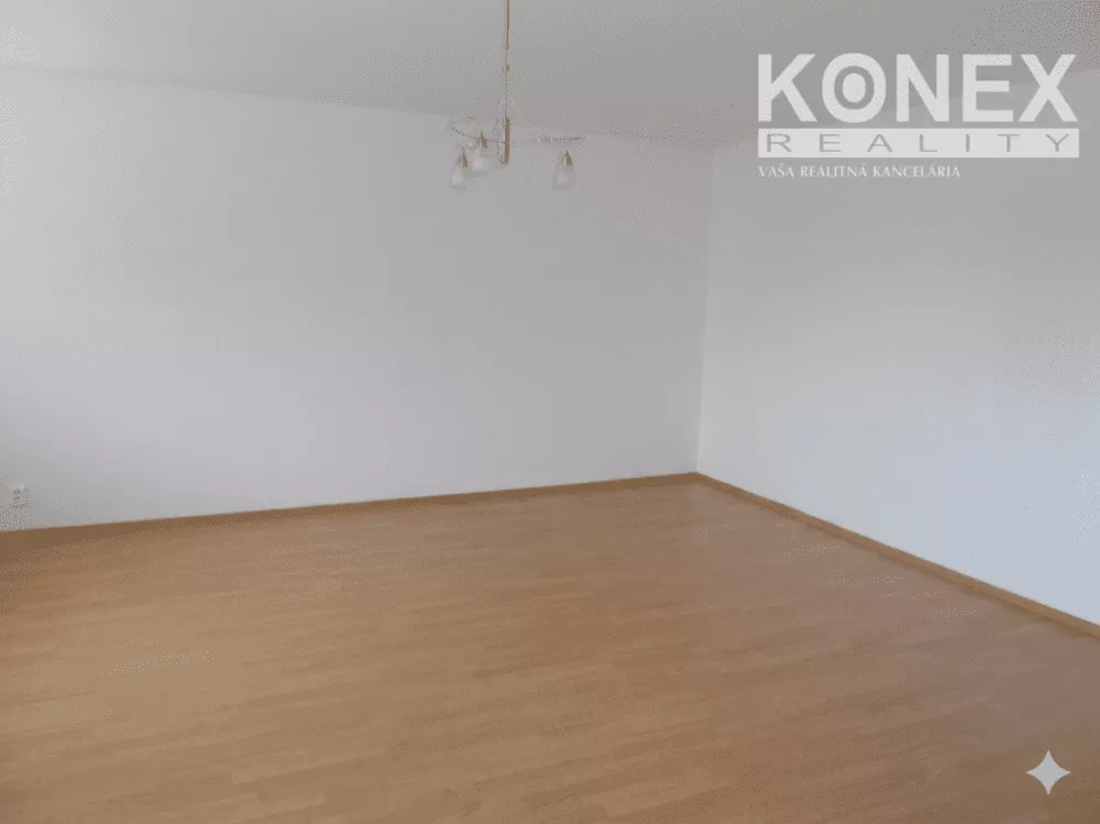 ID-4180 NA PREDAJ Veľký byt – apartmán 98 m2 v Sobranciach, 182295_1