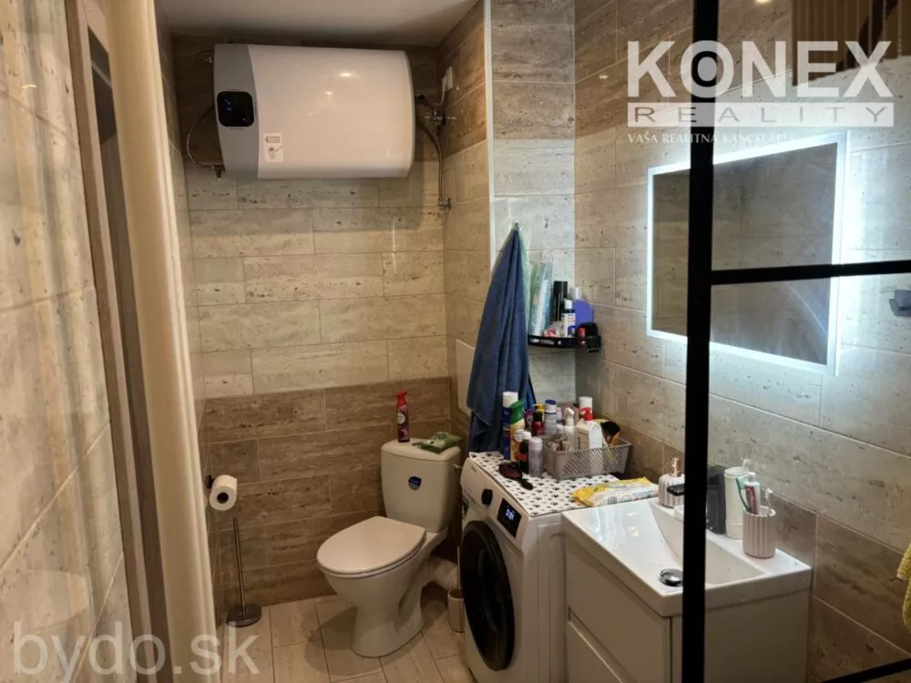 ID-4272 NA PREDAJ Krásny 2-izbový byt vo Veľkých Kapušanoch, 183053_4