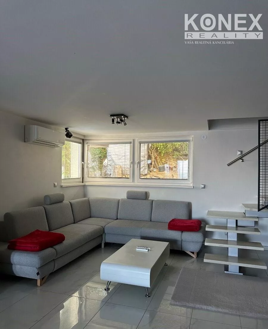 ID-4371 Luxusný trojpodlažný apartmán priamo na Zemplínskej šírave, 183548_0