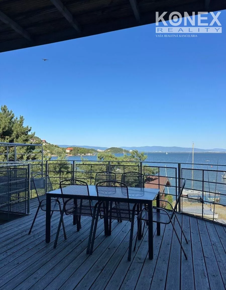 ID-4371 Luxusný trojpodlažný apartmán priamo na Zemplínskej šírave, 183548_1