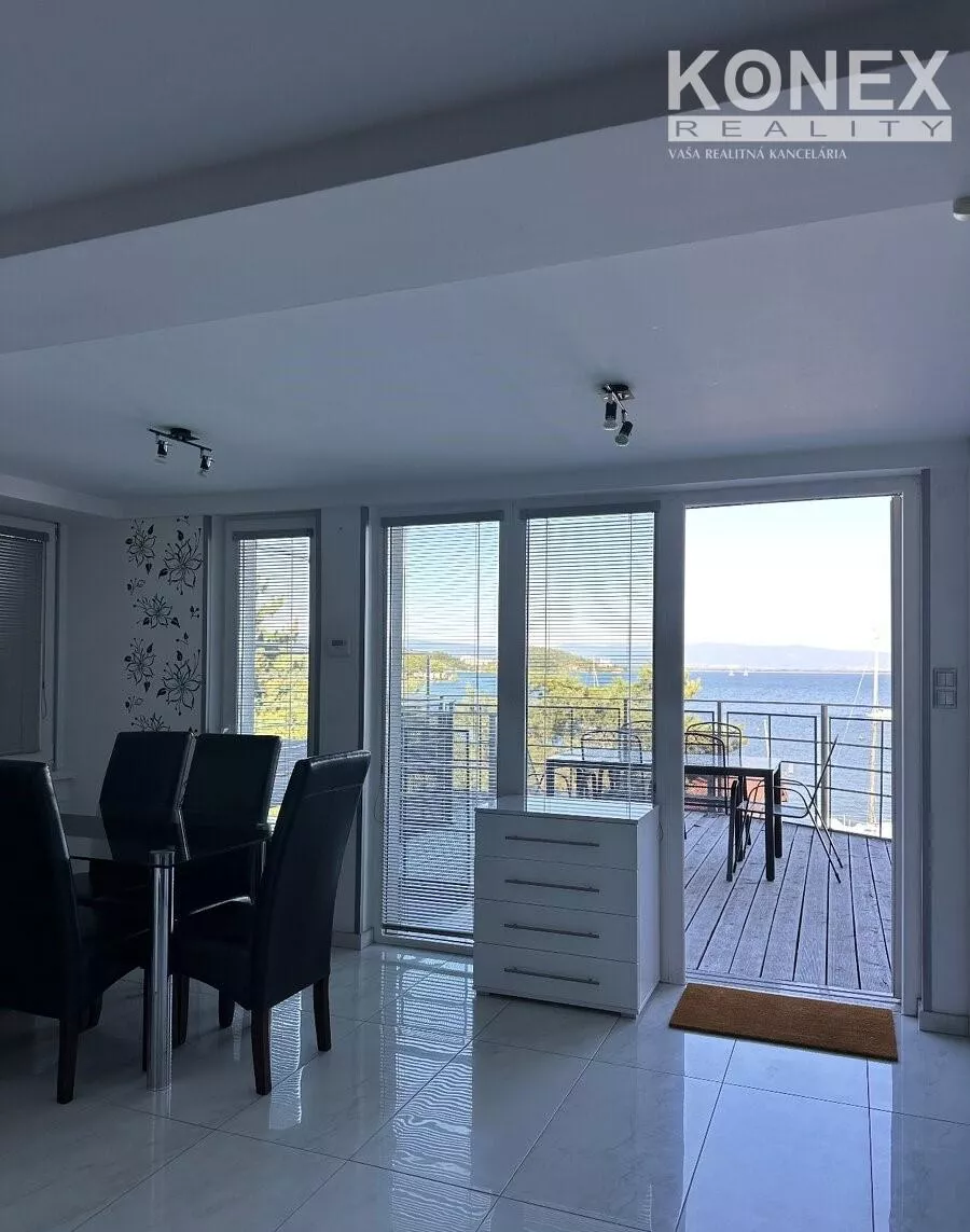 ID-4371 Luxusný trojpodlažný apartmán priamo na Zemplínskej šírave, 183548_4