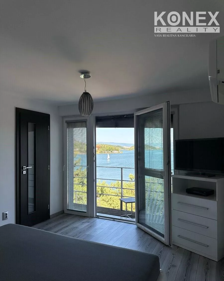ID-4371 Luxusný trojpodlažný apartmán priamo na Zemplínskej šírave, 183548_11