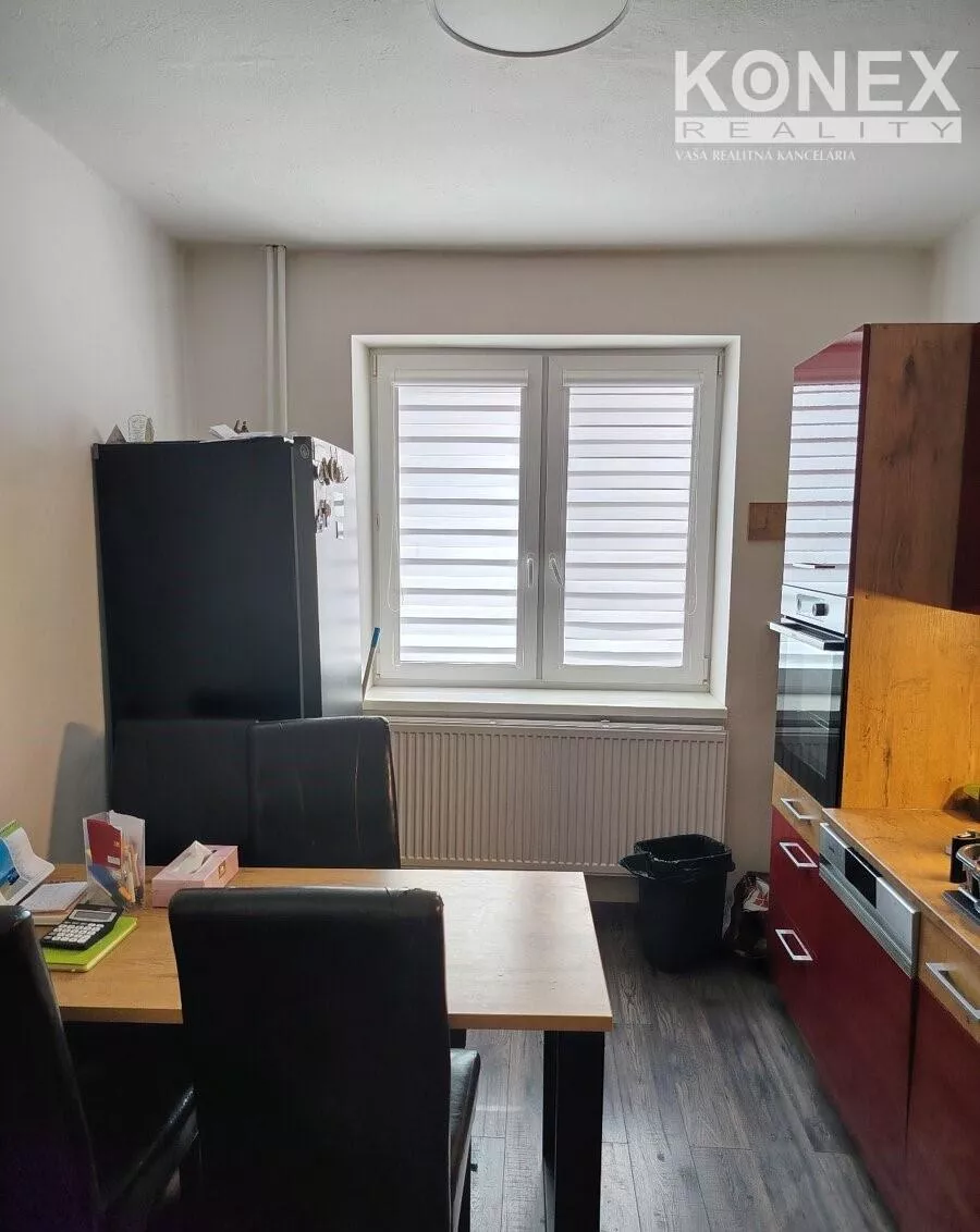 ID-4497 Na predaj 3-izbový byt v Ubli, 184231_9