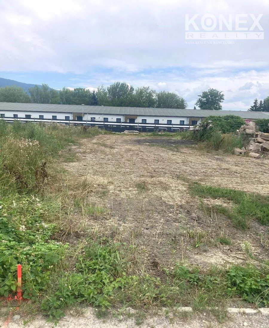ID-4511 NA PREDAJ Pozemok na výstavbu - STRÁŽSKE, 184282_0