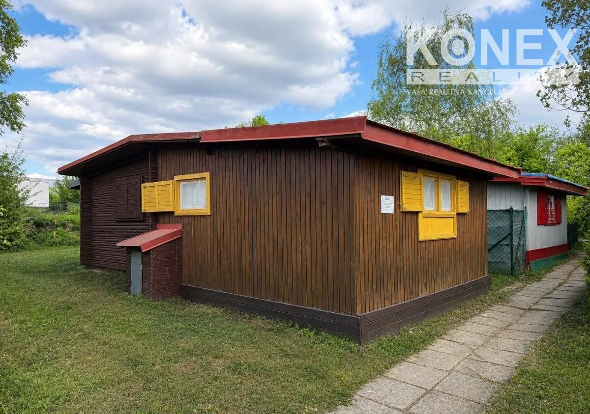 ID-4533 NA PREDAJ Rekreačná chatka na Šírave  - Paľkov, 184828_0