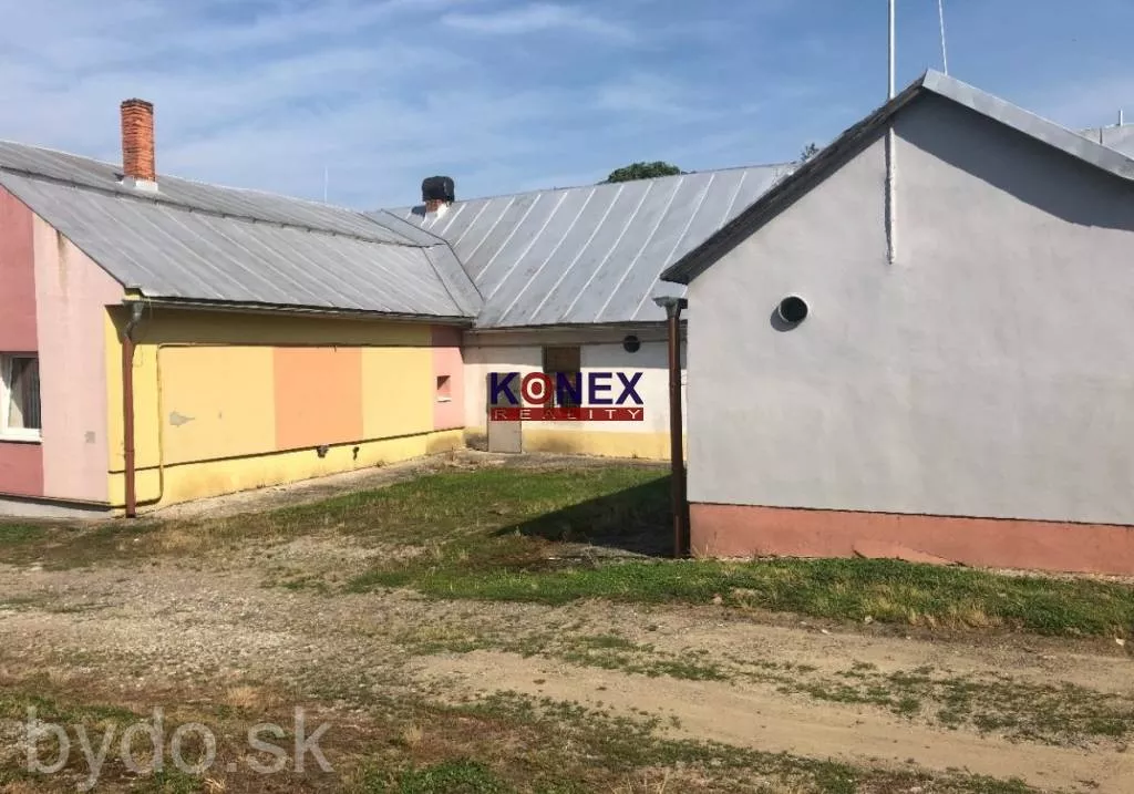 ID-2571 ZNÍŽENÁ CENA Polyfunkčný objekt v Rakovci nad Ondavou, 185063_10