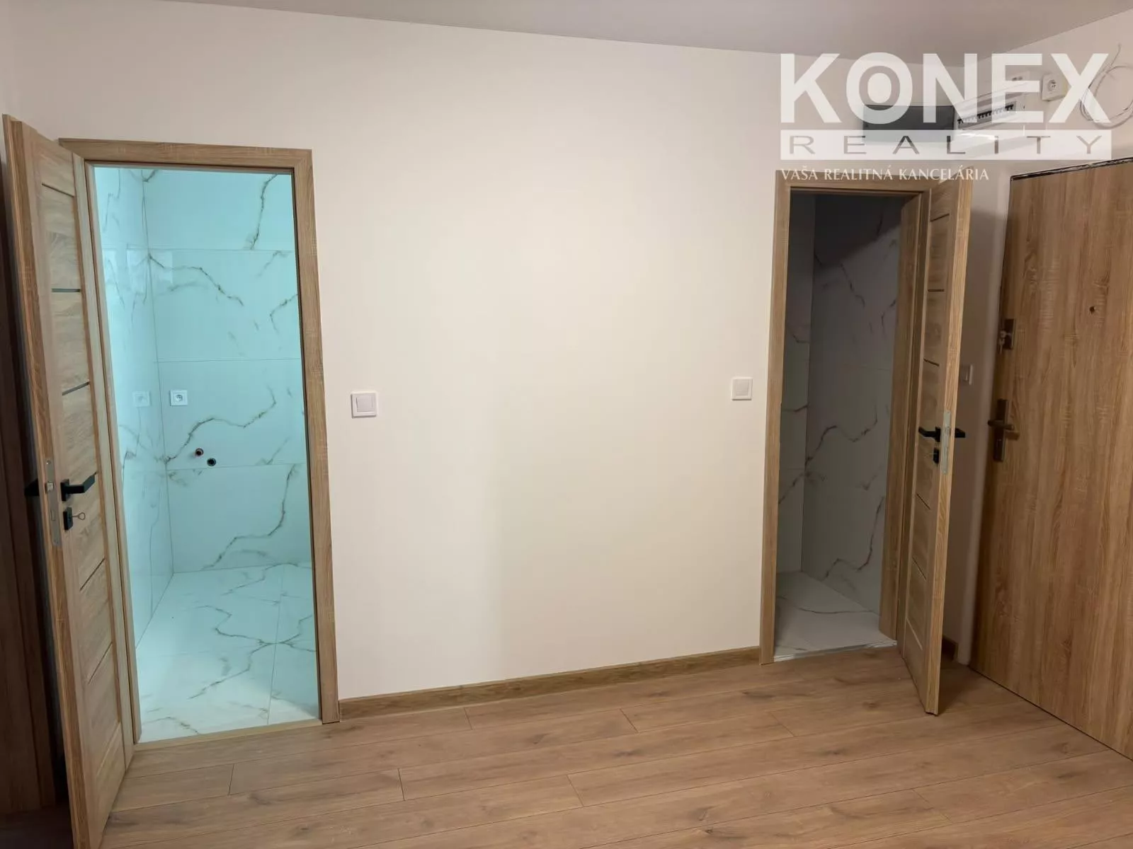 ID-4935 NA PREDAJ Priestranný 3-izbový byt – Veľké Kapušany, 277101_1
