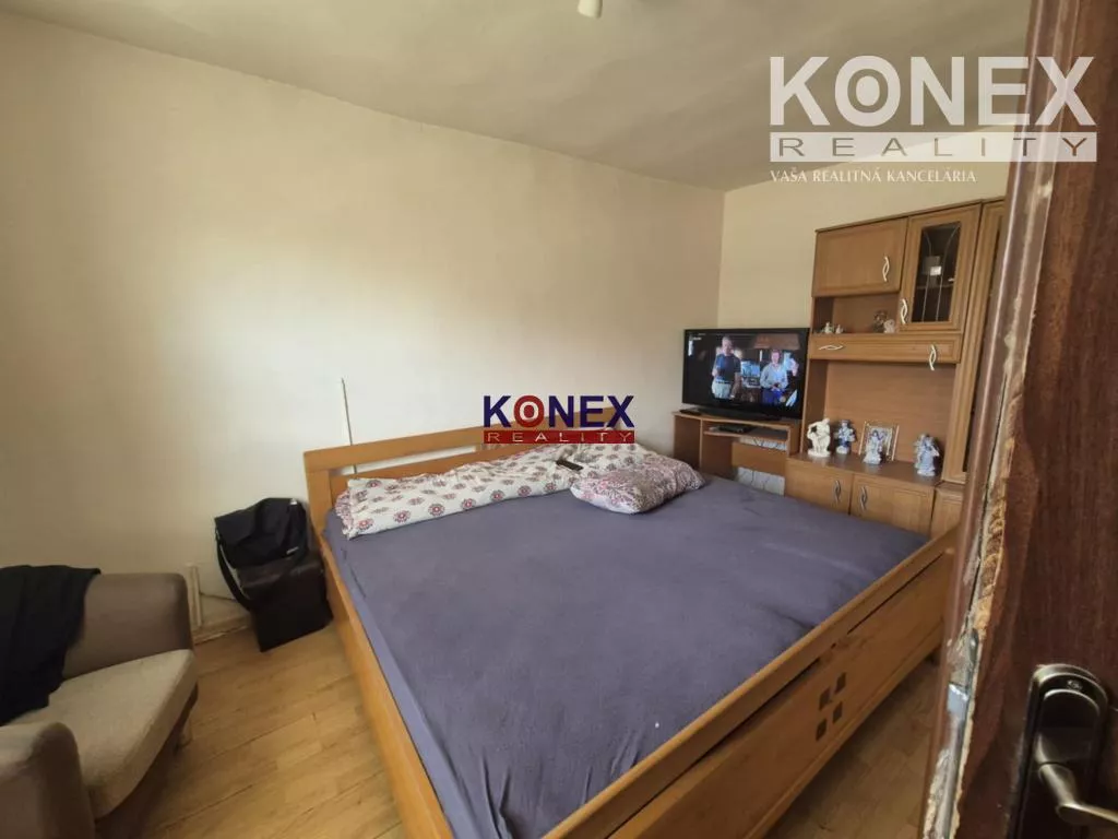 ID-4973 Pekný rodinný dom v meste VEĽKÉ KAPUŠANY – NA PREDAJ, 277329_5
