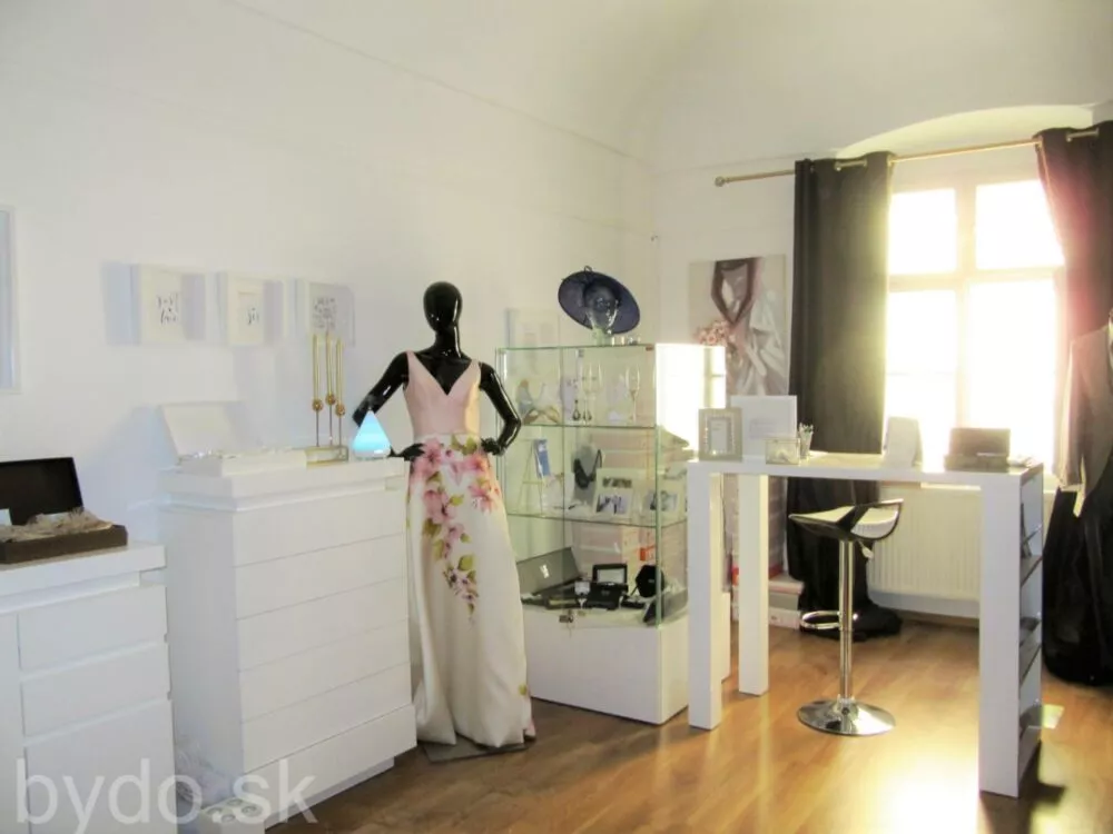 Odstúpenie svadobného salónu v centre Košíc, 74088_3