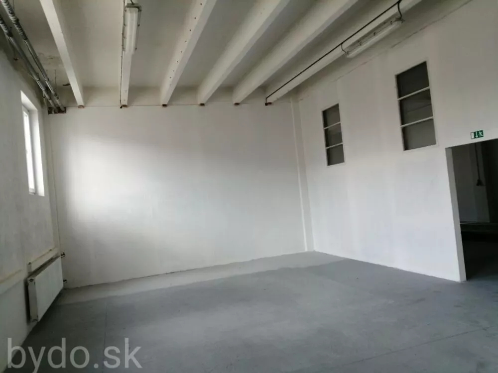 Kancelárie, admin. priestory na prenájom 1500m2, Pravenec, 86462_4