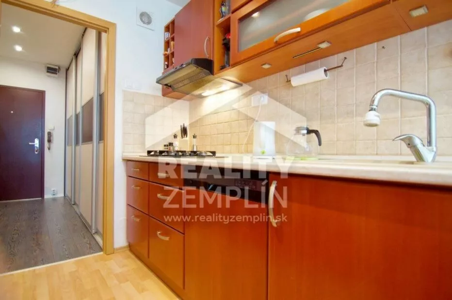 Krásny 4-iz byt po rekonštrukcii, 89358_2