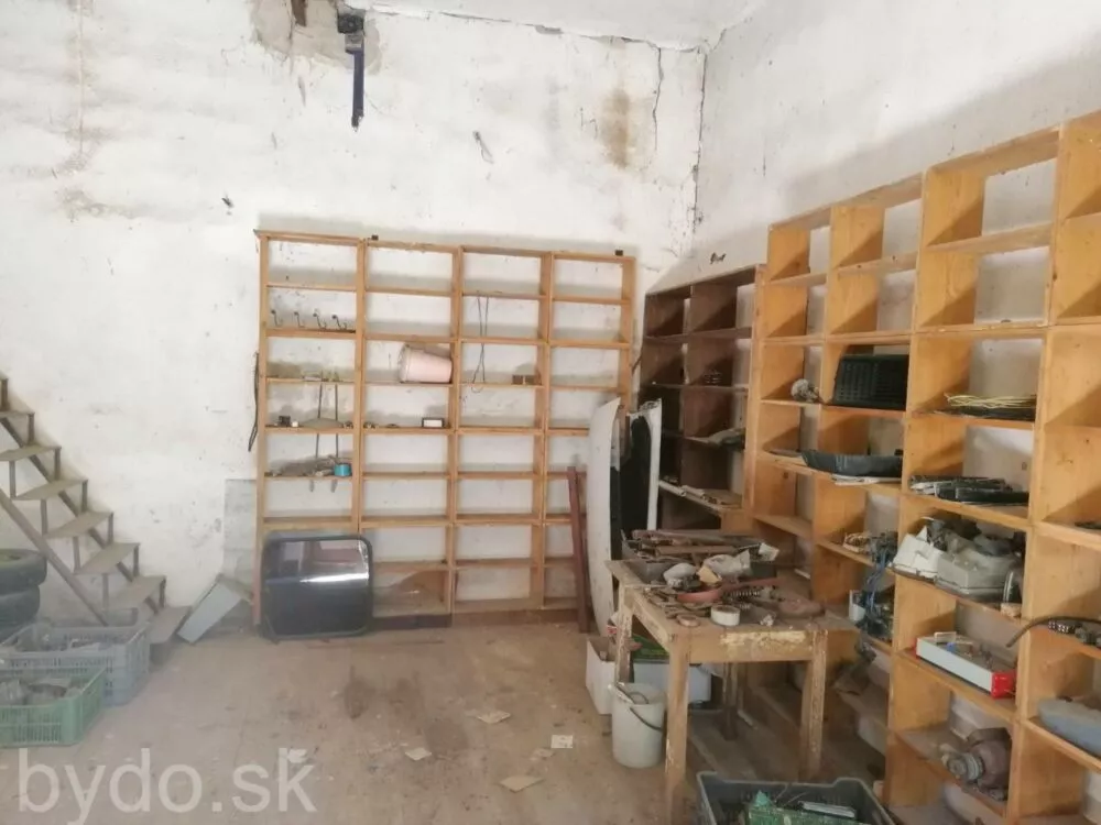 Rodinný dom na predaj, Šahy, 91382_23