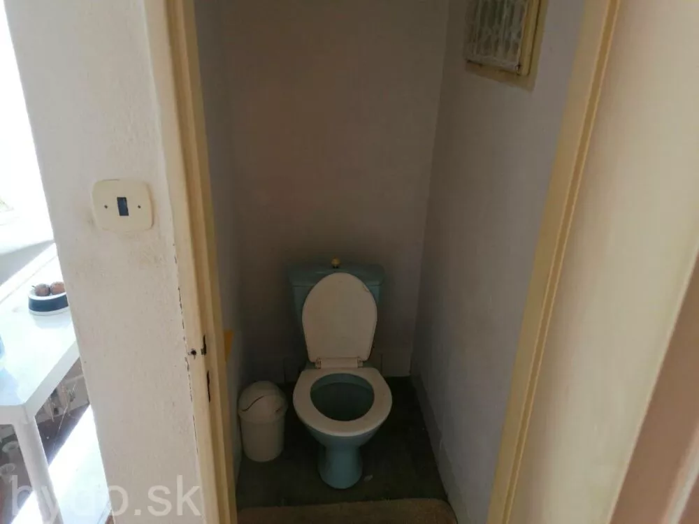 Rodinný dom na predaj, Šahy, 91382_32