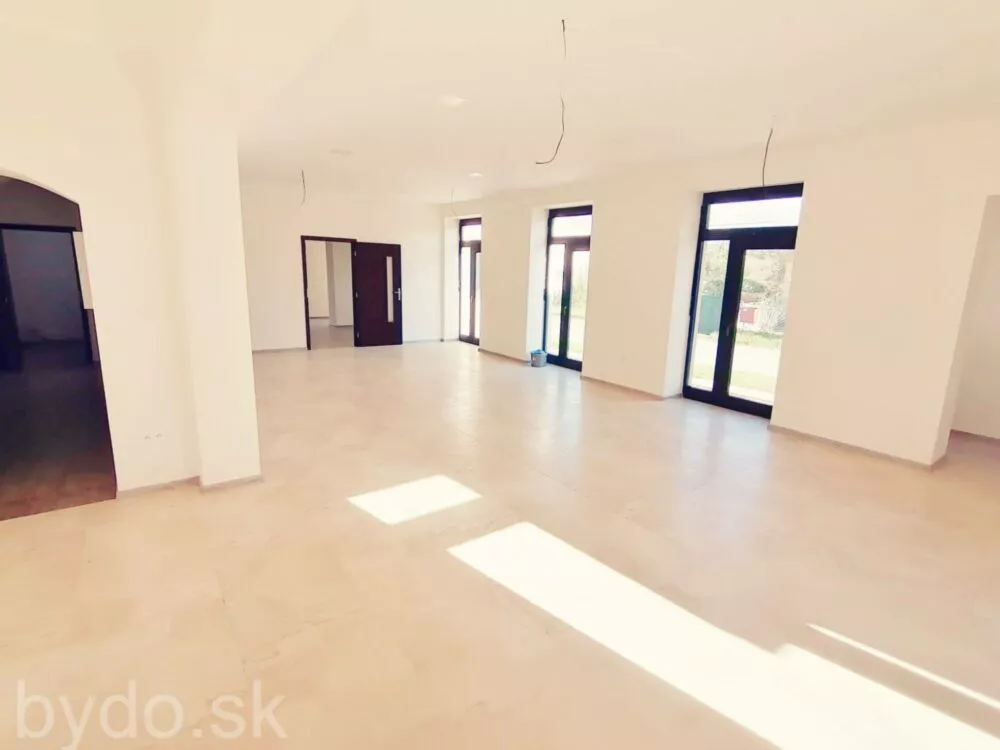 Rodinný dom na predaj 128m2, Plášťovce, 92454_7