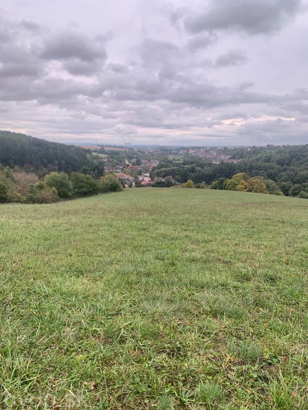 Pozemok na rodinný dom/chatu v tichom prostredí v Chtelnici, 95717_1