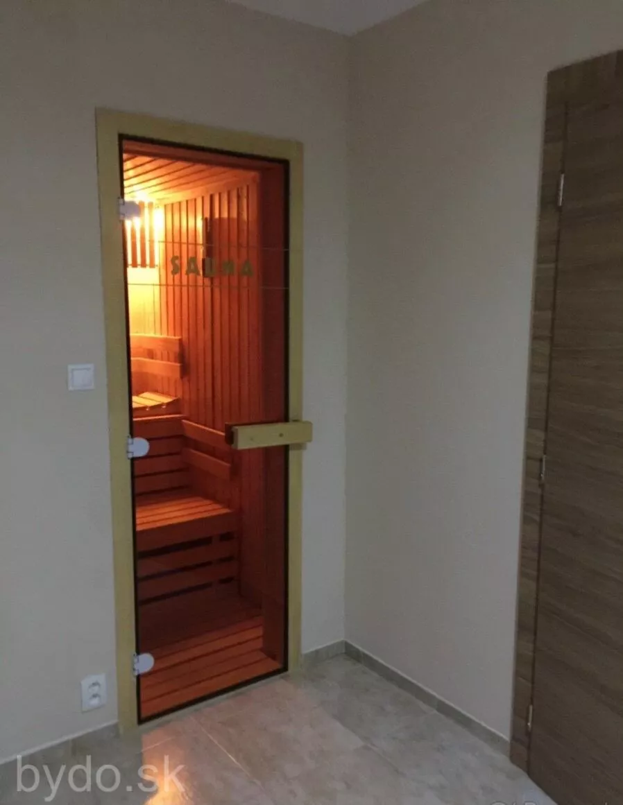 Prenájom nadštandardného 3 izbového bytu v Sobranciach, 95927_4