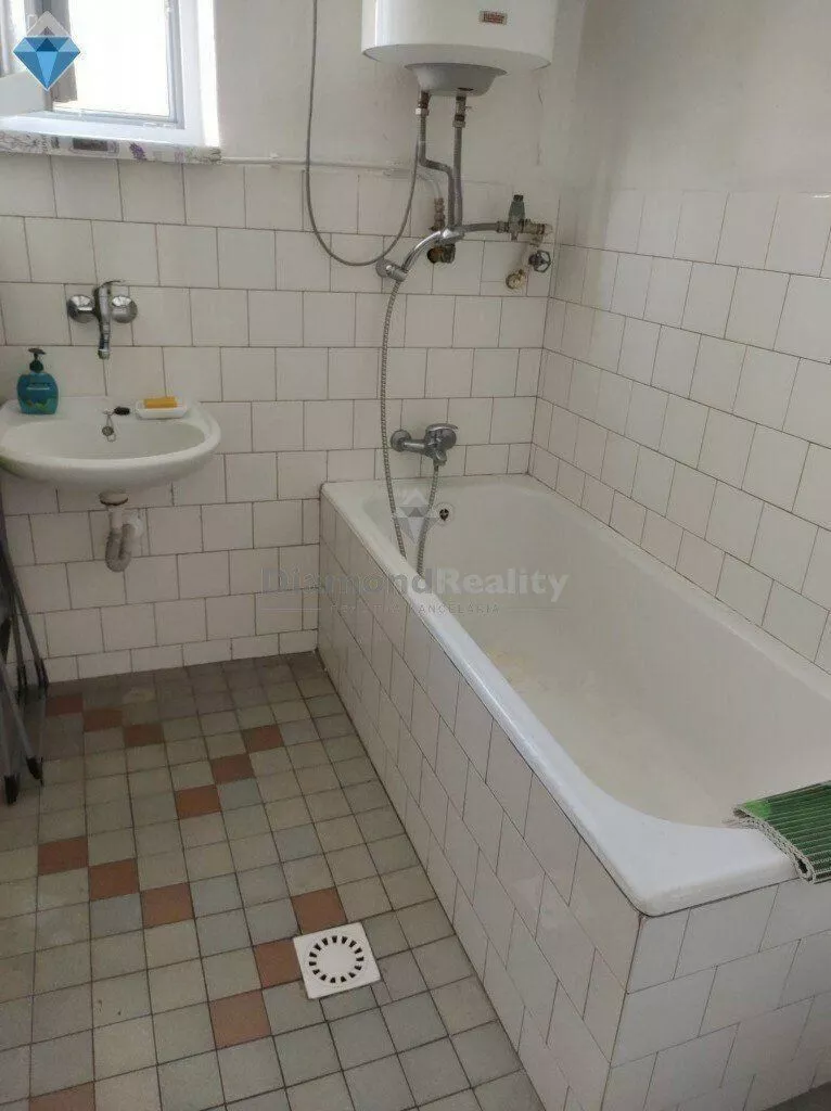 Rodinný dom na prenájom 250m2, nemá, Lužianky, 111719_8