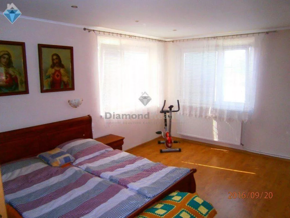 Rodinný dom na predaj 300m2, Palín, 111767_6