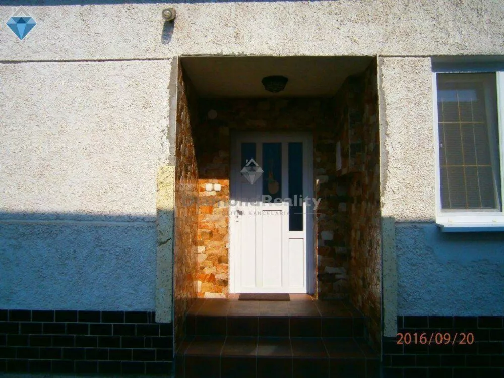 Rodinný dom na predaj 300m2, Palín, 111767_14