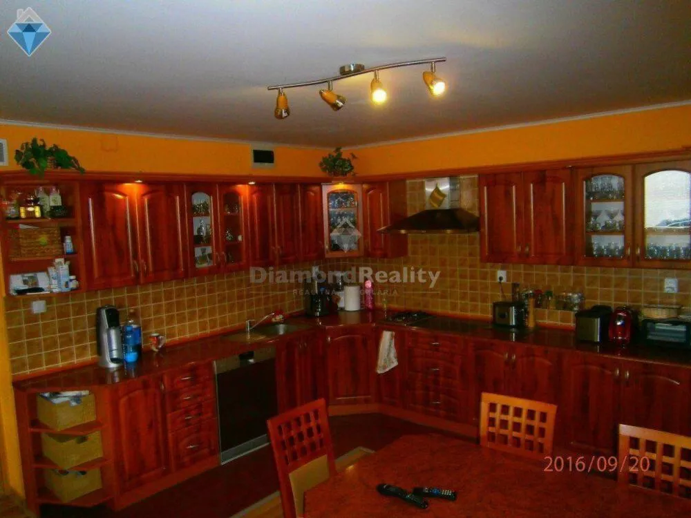 Rodinný dom na predaj 300m2, Palín, 111767_23