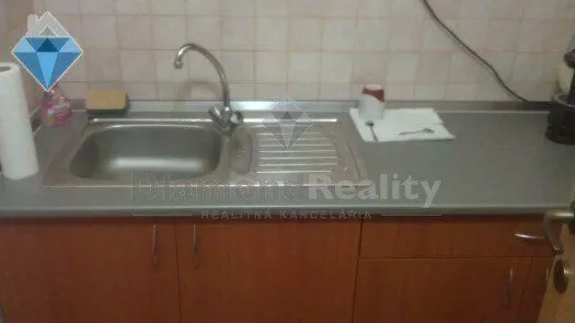 Kancelárie, admin. priestory na prenájom 30m2, Štefánikova trieda, Nitra, 111752_2