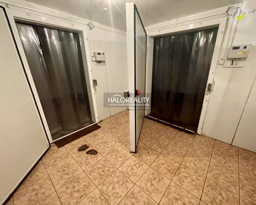 Polyfunkčný objekt na predaj 2210m2, Rimavská Sobota, 115887_11