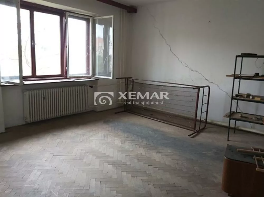Rodinný dom na predaj 830m2, Diviacka Nová Ves, 120862_3
