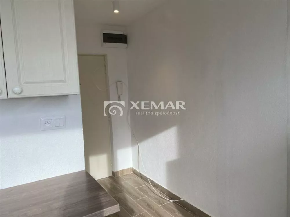 1 izbový byt na prenájom 28m2, Internátna, Banská Bystrica, 121451_4