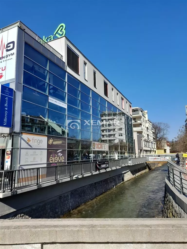 Objekt pre obchod na prenájom 63m2, Janka Kráľa, Banská Bystrica, 122369_2