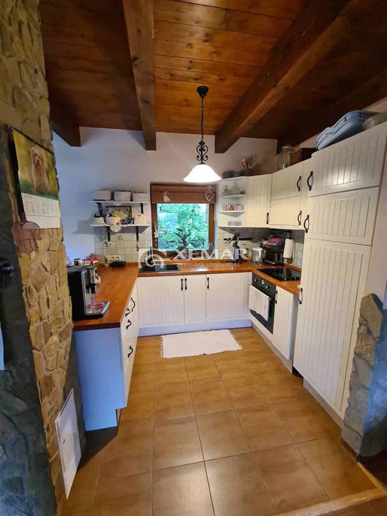 Rodinný dom na predaj 620m2, Tajov, 125335_8