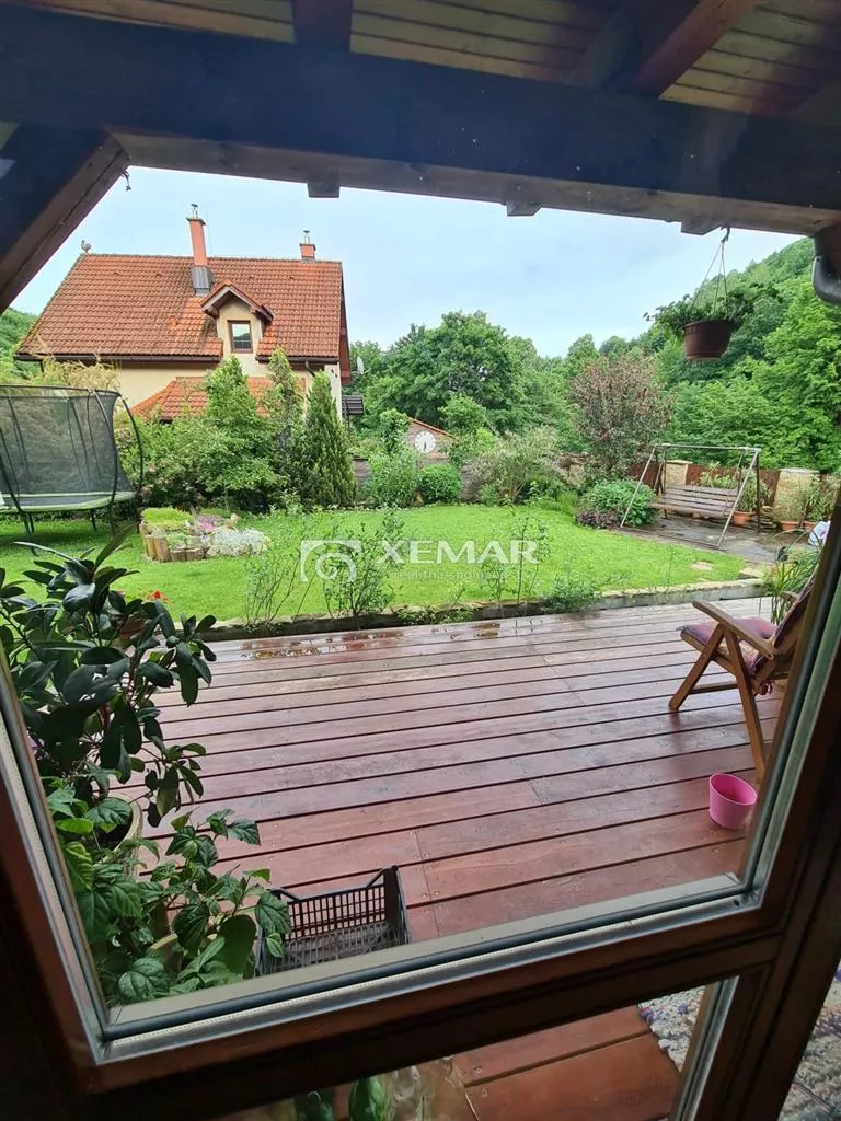 Rodinný dom na predaj 620m2, Tajov, 125335_27