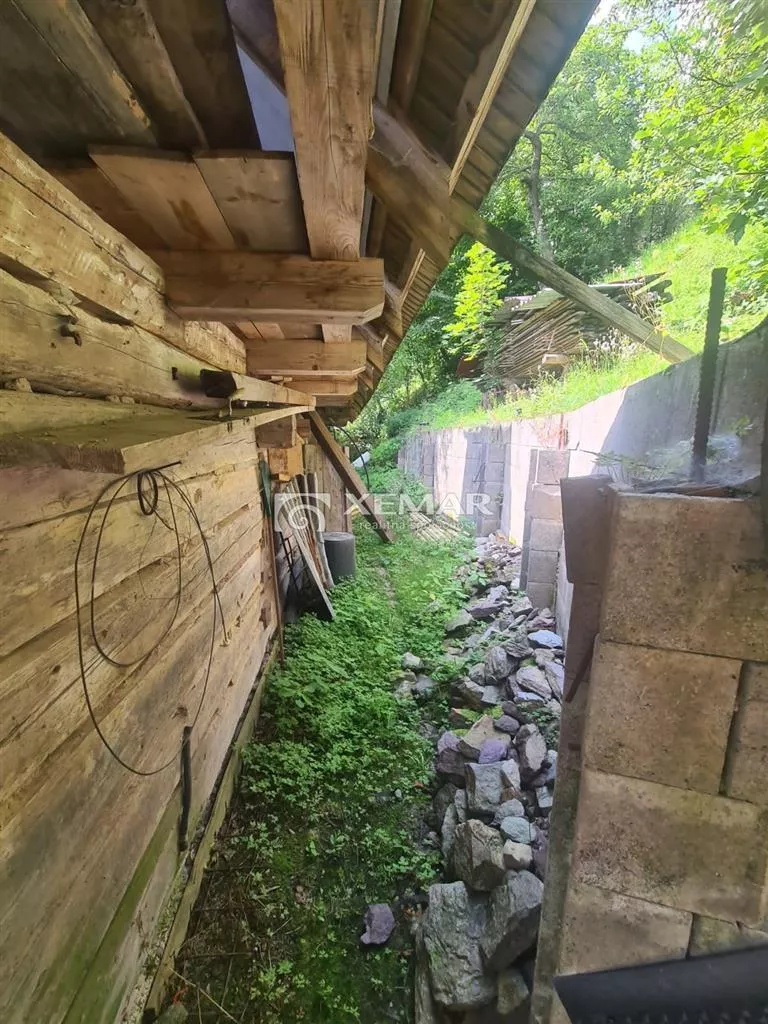 Rodinný dom na predaj 841m2, Špania Dolina, 127593_5