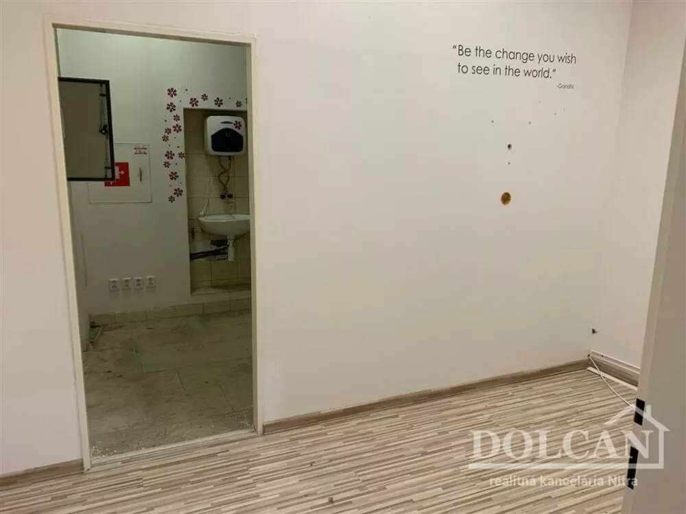 Obchodné priestory na prenájom 65m2, Štefánikova trieda, Nitra, 123681_7