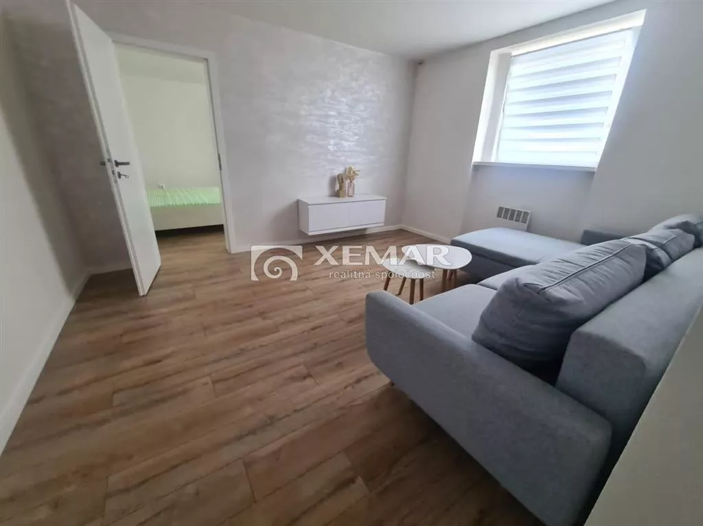 2 izbový byt na predaj 44m2, J. Alexyho, Zvolen, 132294_4