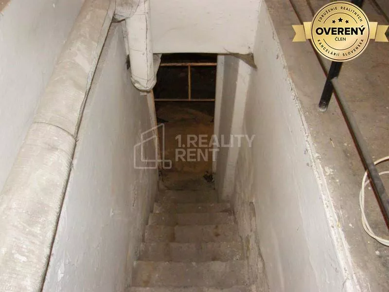 Obchodné priestory na prenájom 667m2, Mariánske námestie, Žilina, 134229_11