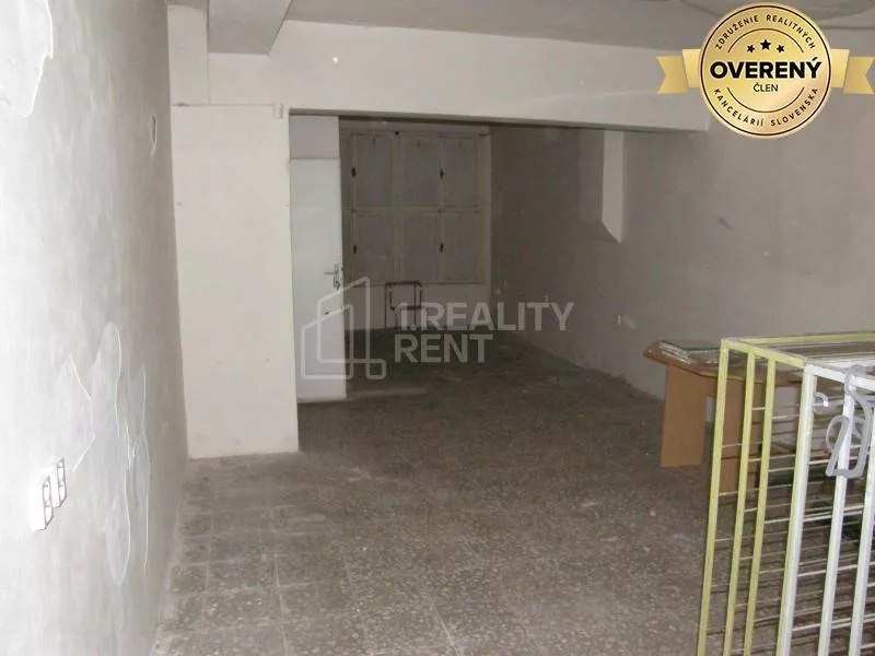 Obchodné priestory na prenájom 667m2, Mariánske námestie, Žilina, 134229_13