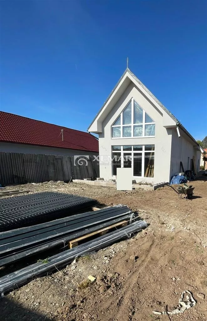 Rodinný dom na predaj 381m2, Osloboditeľov, Lieskovec, 133121_4