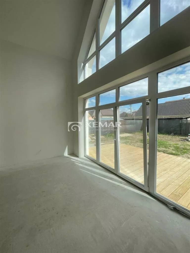 Rodinný dom na predaj 381m2, Osloboditeľov, Lieskovec, 133121_19