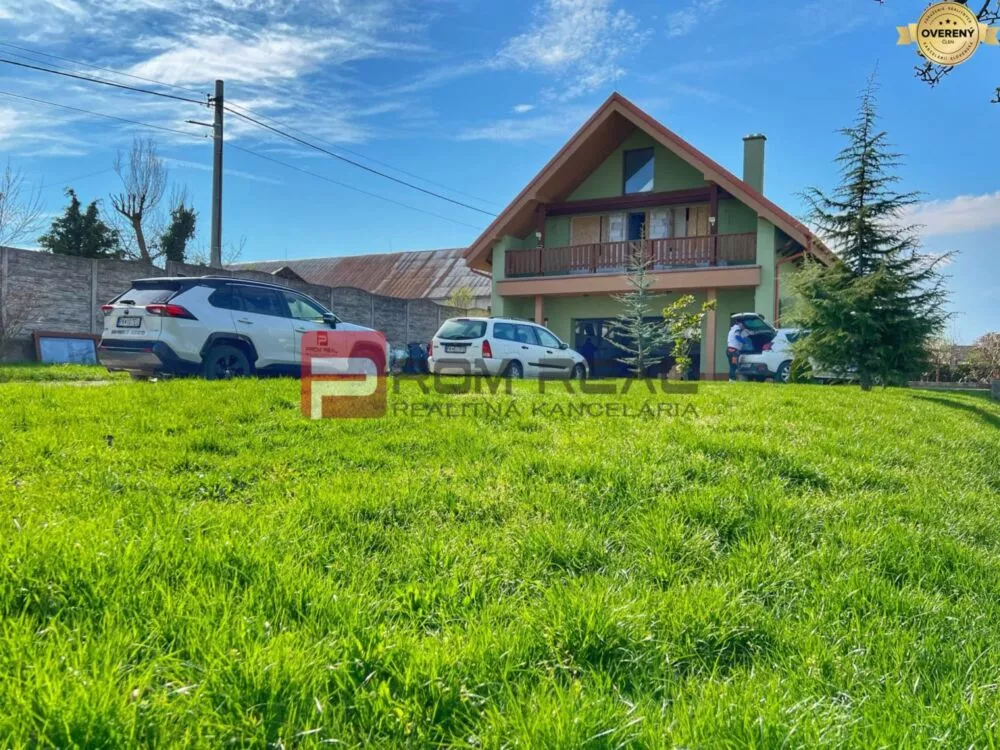 Rodinný dom na predaj 282m2, Lipová, Pezinok, 138682_0