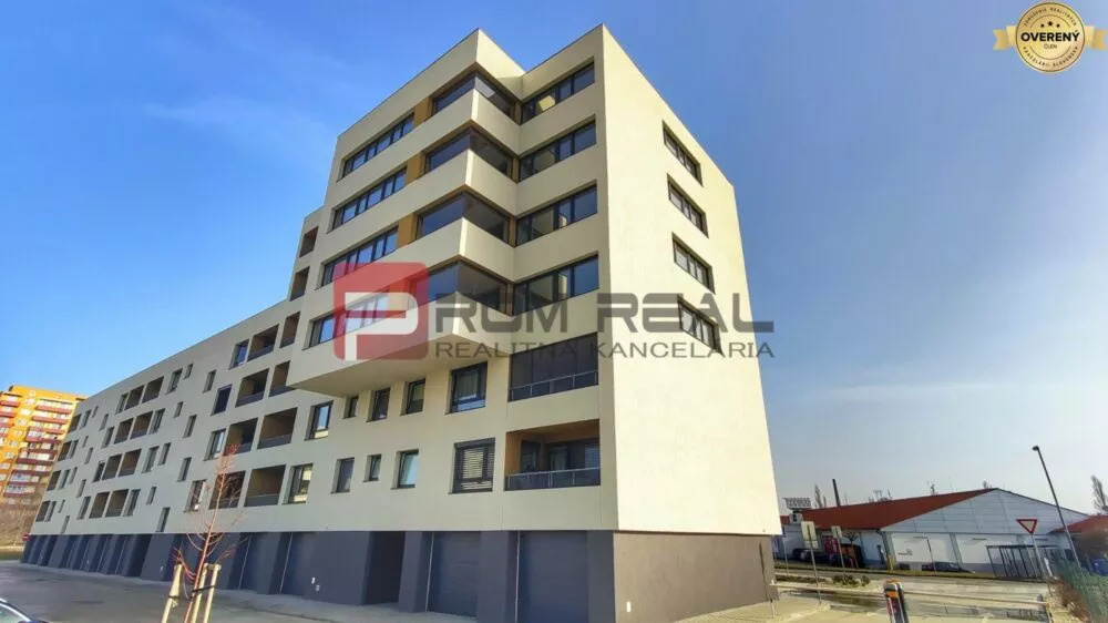 4 izbový byt na predaj 150m2, Obchodná, Pezinok, 138733_0