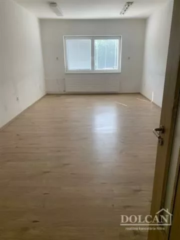 Iný objekt na bývanie na prenájom 241m2, Pražská, Nitra, 126712_1