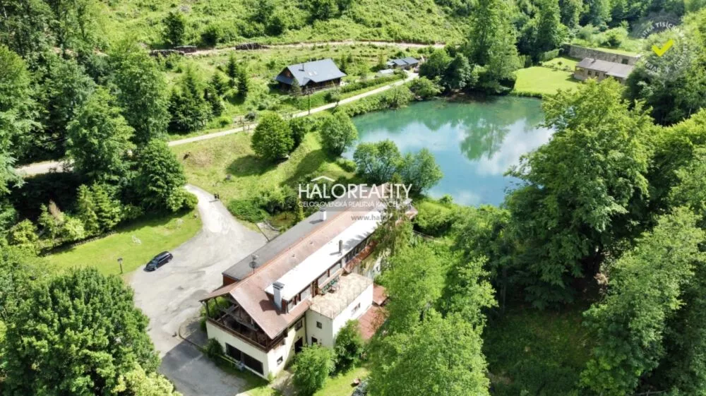 Hotel, penzión na predaj 11264m2, Medzev, 139946_2