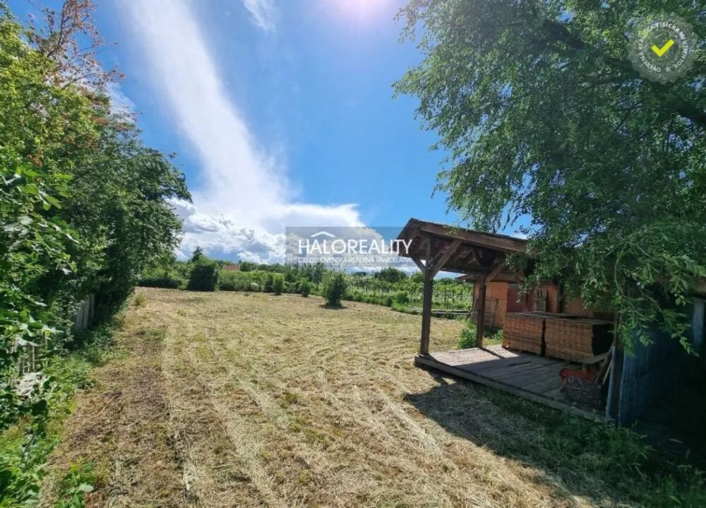 Pozemok pre rod. domy na predaj 1146m2, Cífer, 140040_2