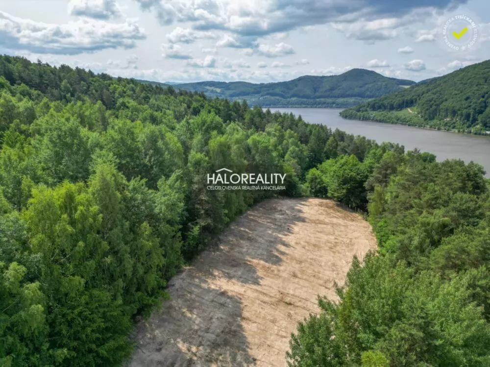 Orná pôda na predaj 4565m2, Považská Bystrica, 140151_0