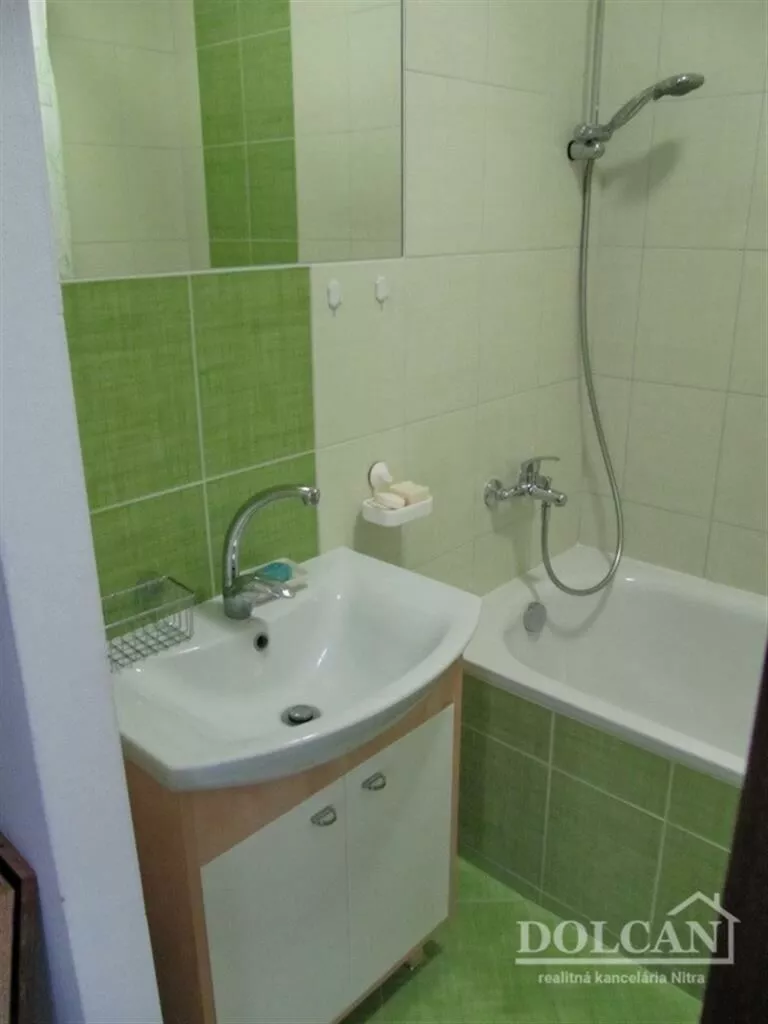 3 izbový byt na prenájom 84m2, Ďumbierska, Nitra, 140678_9